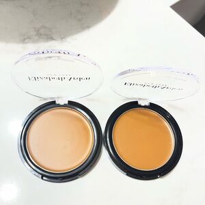 Elizabeth Arden Flawless Finish Sponge on Makeup in shade Mocha 2